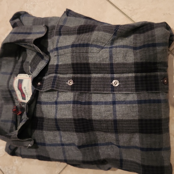 Altamont Casual Blue and Black Checkered Shirt - Picture 5 of 5